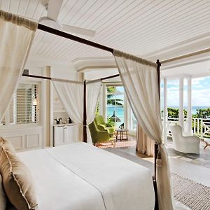 Junior Suite BeachFront